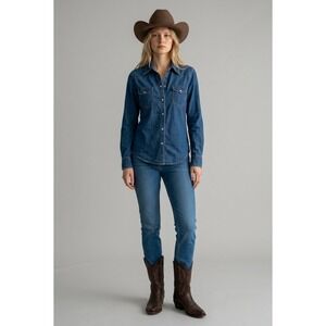 GAP Women Medium Blue Denim Western Pearl Snap Shirt Medium Cowgirl